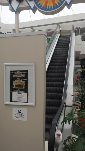 Shopping Mall «Crossroads Mall», reviews and photos, 7400 Dodge St, Omaha, NE 68114, USA