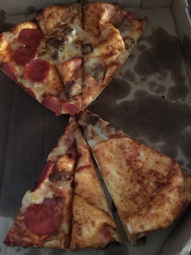 Pizza Restaurant «Round Table Pizza», reviews and photos, 9500 Greenback Ln, Folsom, CA 95630, USA