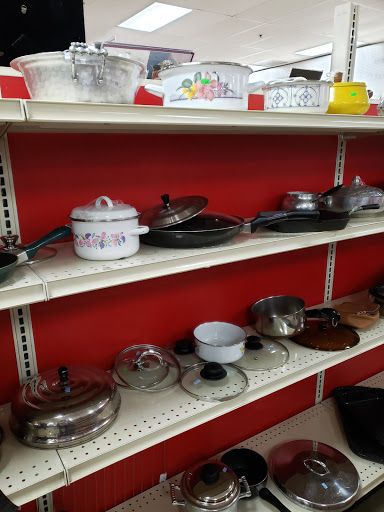 Thrift Store «The Salvation Army Family Store & Donation Center», reviews and photos, 1035 E Rand Rd, Arlington Heights, IL 60004, USA