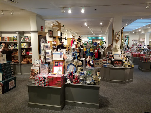Shops at Mount Vernon