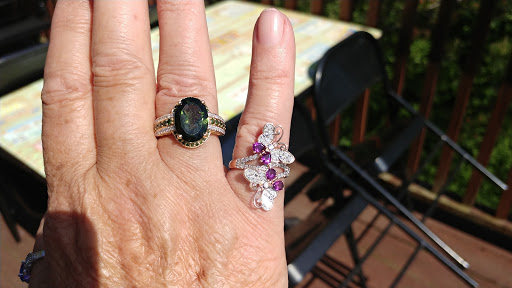 Jewelry Repair Service «Gem Store», reviews and photos, 9933 Kingston Pike, Knoxville, TN 37922, USA