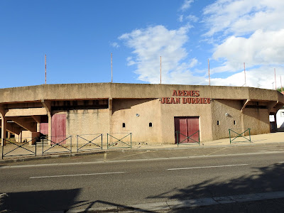 Arènes à Larrivière-Saint-Savin à Larrivière-Saint-Savin
