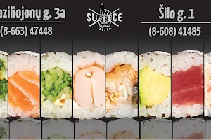 Slice sushi image