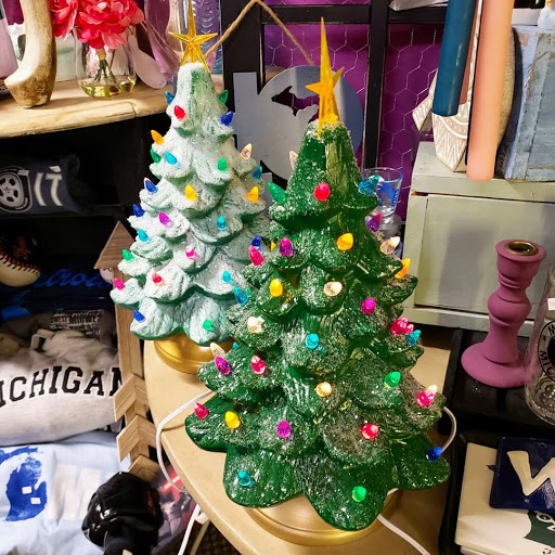 Florist «Romulus Flowers & Gifts», reviews and photos, 7563 Merriman Rd, Romulus, MI 48174, USA