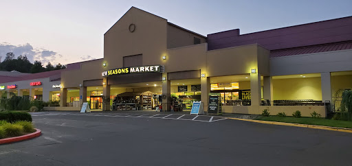 Grocery Store «New Seasons Market Mountain Park», reviews and photos, 3 Monroe Pkwy, Lake Oswego, OR 97035, USA