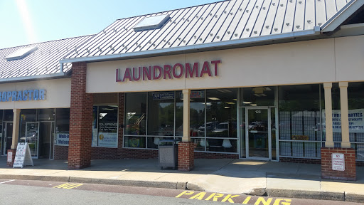 Laundromat «Dubble Bubbles Laundry», reviews and photos, 130 W Main St, Trappe, PA 19426, USA