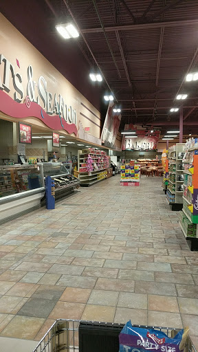 Supermarket «Giant Eagle Supermarket», reviews and photos, 6556 N Ridge Rd, Madison, OH 44057, USA