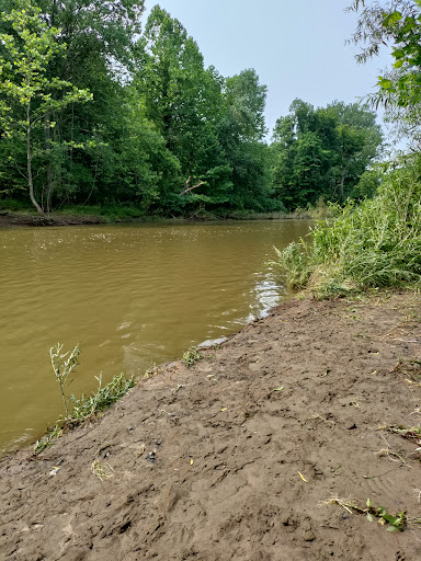 Canoe & Kayak Store «West River Paddle Sports», reviews and photos, 655 W River Rd, Vermilion, OH 44089, USA