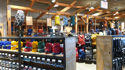 Camping Store «REI», reviews and photos, 71 Raymond Rd, West Hartford, CT 06107, USA