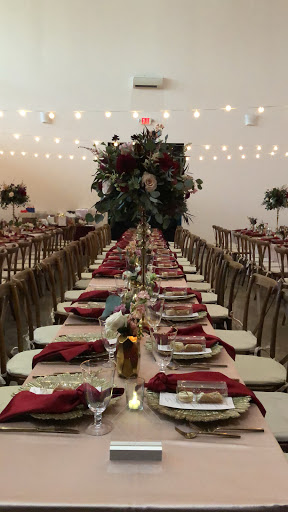 Florist «Florist Fire», reviews and photos, 716 S Village Cir, Tampa, FL 33606, USA