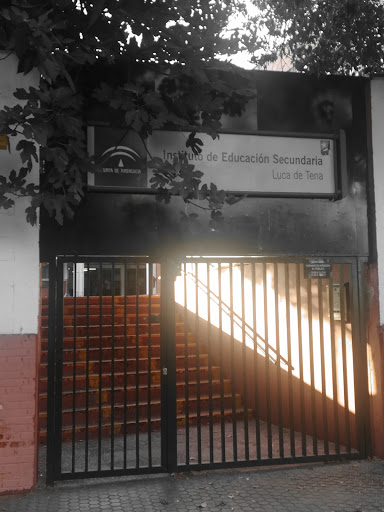 Instituto de Educación Secundaria Luca de Tena