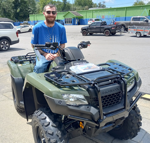 Motorcycle Dealer «Waynesville Cycle Center», reviews and photos, 18999 Great Smoky Mountains Expy, Waynesville, NC 28786, USA
