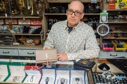 Pawn Shop «Elliott Salter Pawn Shop», reviews and photos, 7760 Santa Monica Blvd, West Hollywood, CA 90046, USA