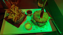 Plats et boissons du Restaurant de hamburgers Le Cap'Tain à Rouen - n°16