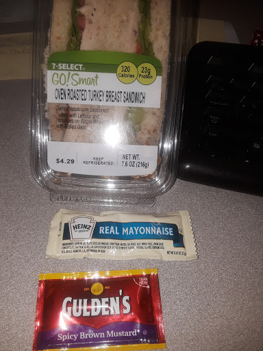 Convenience Store «7-Eleven», reviews and photos, 287 Jericho Turnpike, Floral Park, NY 11001, USA