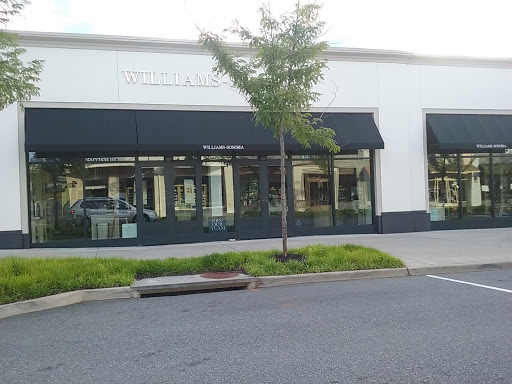Kitchen Supply Store «Williams-Sonoma», reviews and photos, 2030 Bond St #180, Charlottesville, VA 22901, USA