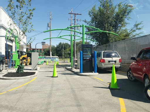 Car Wash «Carnegie Auto Wash & Detail», reviews and photos, 3606 Carnegie Ave, Cleveland, OH 44115, USA