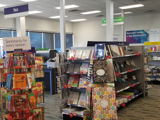 Print Shop «FedEx Office Print & Ship Center», reviews and photos, 2088 N Decatur Rd a, Decatur, GA 30033, USA