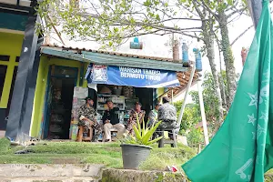 Warung Betutu Bu Um image