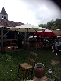 Atmosphère du Restaurant Le Martin Pecheur à Saint-Léon-sur-Vézère - n°2