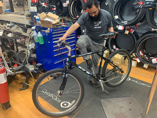 Bicycle Store «James Vincent Bicycles», reviews and photos, 8505 Bergenline Ave, North Bergen, NJ 07047, USA