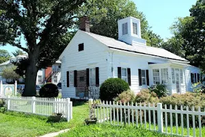 Old Franklin Schoolhouse image