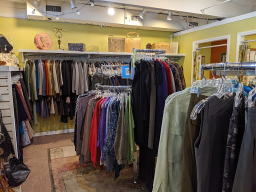 Thrift Store «Pennies For Change Thrift Boutique», reviews and photos, 2715 Durham-Chapel Hill Blvd, Durham, NC 27707, USA