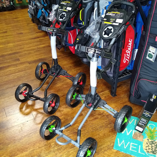 Golf Shop «Golf USA», reviews and photos, 1830 N Coral St, Coralville, IA 52241, USA