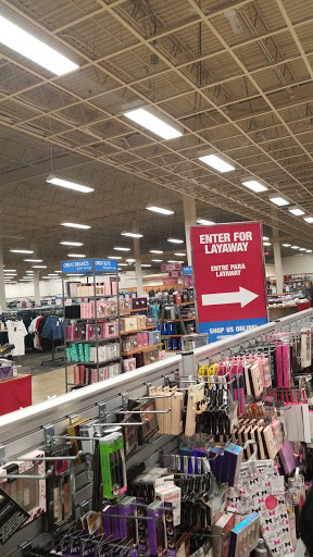 Clothing Store «Burlington Coat Factory», reviews and photos, 940 Silver Ln, East Hartford, CT 06118, USA