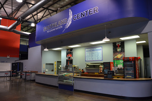 Outdoor Sports Store «Ho Chunk Sports and Expo Center», reviews and photos, 10 Southland Dr, Lynwood, IL 60411, USA