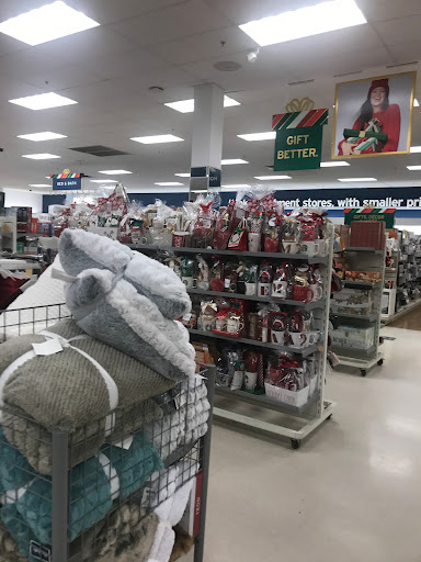 Department Store «Marshalls», reviews and photos, 3 Hampton House Rd, Newton, NJ 07860, USA