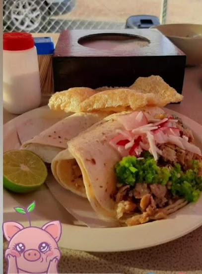 Tacos y carnitas EL MUÑEKO - Panamericana km 40, Lieza, 70760 Tehuantepec, Oax., Mexico