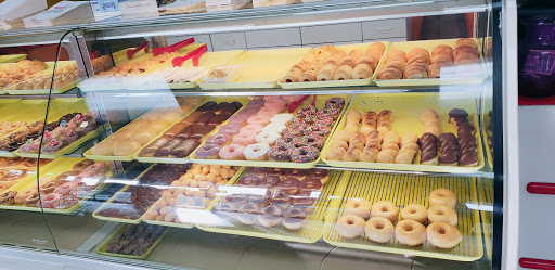 Donut Shop «Donut Plaza», reviews and photos, 1745 N Country Club Rd, Garland, TX 75040, USA