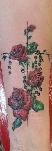 Tattoo Shop «Summit Tattoo», reviews and photos, 1005 Caprice Dr, Castle Rock, CO 80109, USA