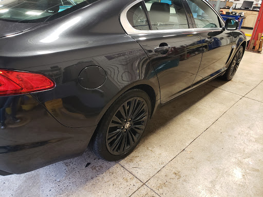 Auto Body Shop «Buzz-Off Automotive», reviews and photos, 1752 W Maple Rd, Troy, MI 48084, USA