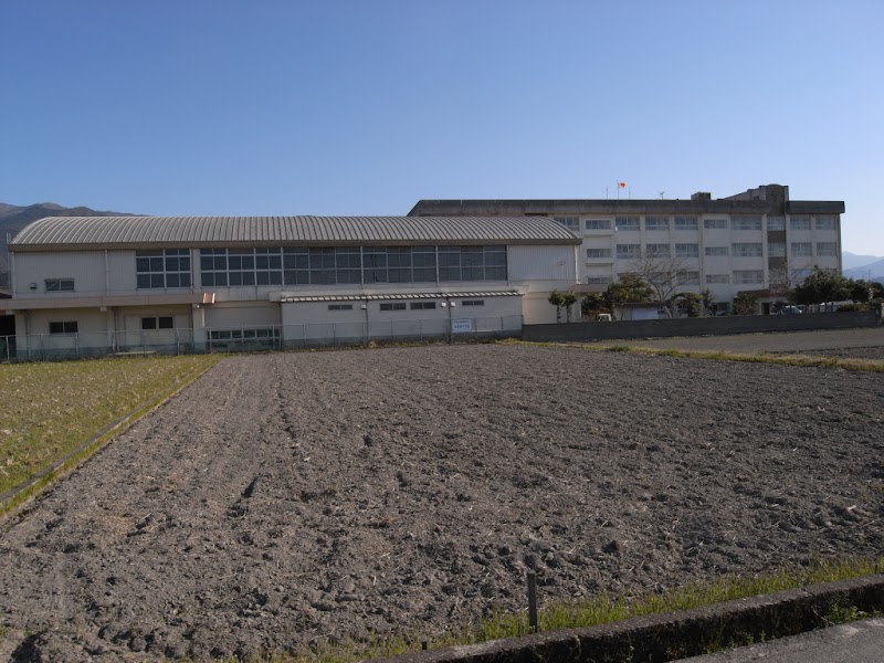 西条市立西条東中学校