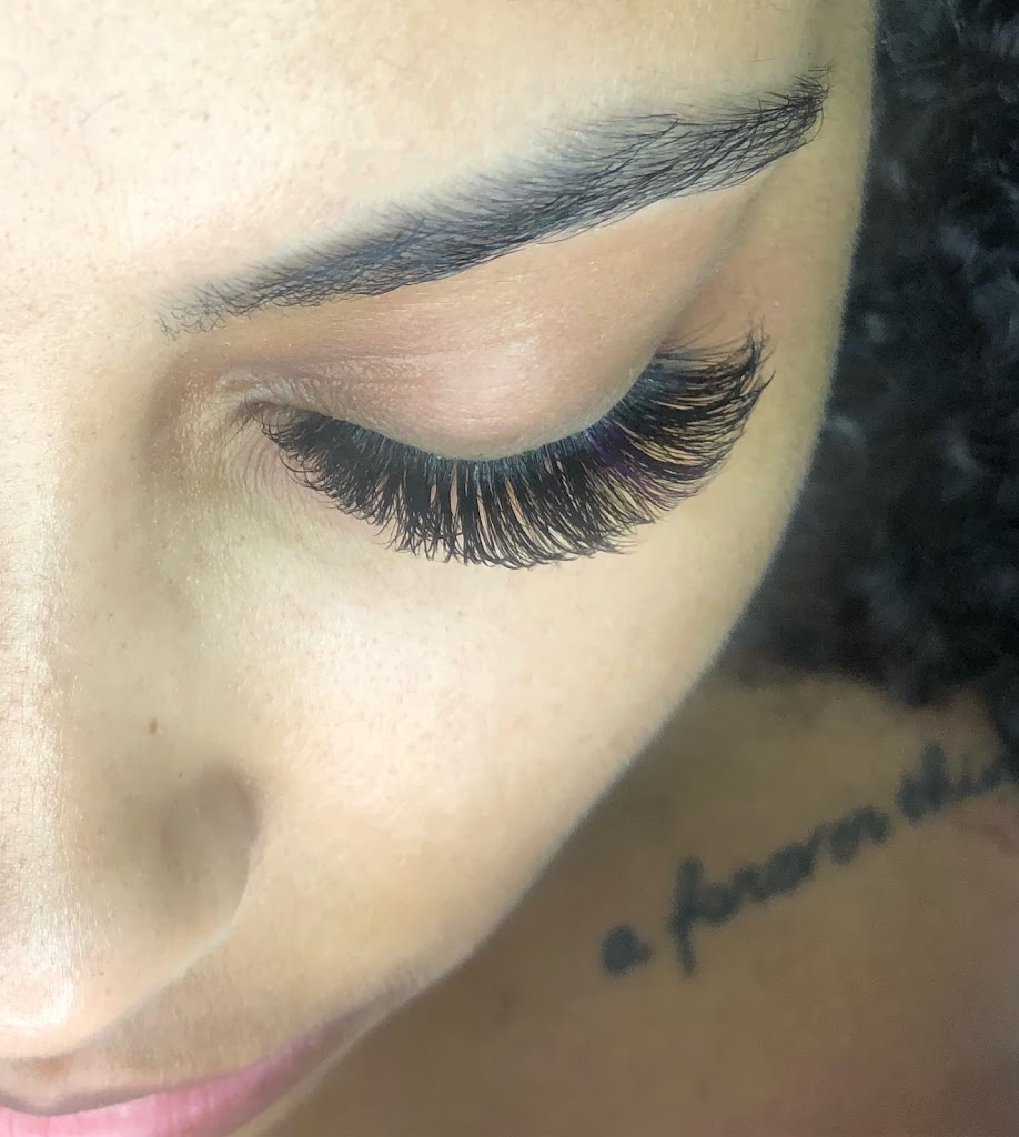 Velvet Skin Aesthetics 32547