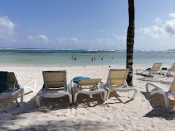 El Dorado hotel beach'in fotoğrafı - rahatlamayı sevenler arasında popüler bir yer