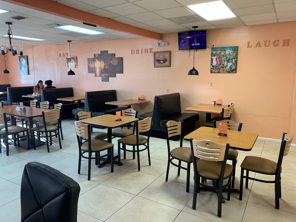 Le Lambi Restaurant 33952