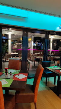 Atmosphère du Restaurant italien Amore e Sapore à Aix-les-Bains - n°2