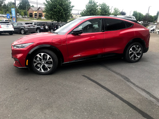 Ford Dealer «Suburban Ford», reviews and photos, 37000 US-26, Sandy, OR 97055, USA