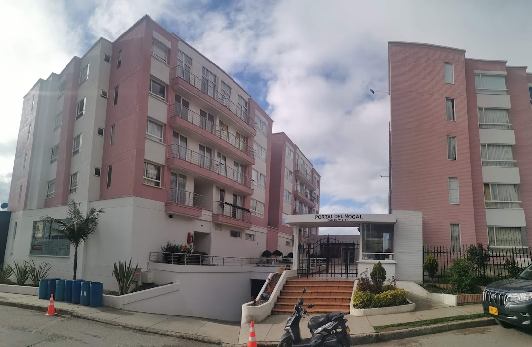 Portal Del Nogal