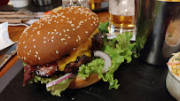 Hamburger du Restaurant Smithy's Tavern à Les Deux Alpes - n°3