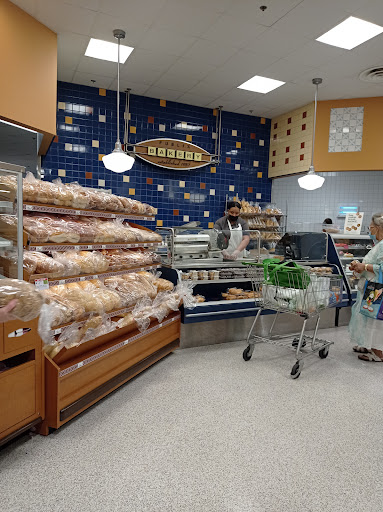 Supermarket «Publix Super Market at Fifth & Alton», reviews and photos, 1100 6th St, Miami Beach, FL 33139, USA
