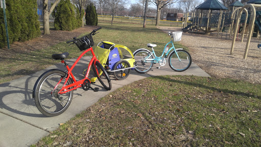 Community Center «Grosse Pte Woods Community Center», reviews and photos, 20025 Mack Plaza Dr, Grosse Pointe Woods, MI 48236, USA