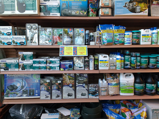 Garden Center «English Gardens», reviews and photos, 44850 Garfield Rd, Charter Twp of Clinton, MI 48038, USA