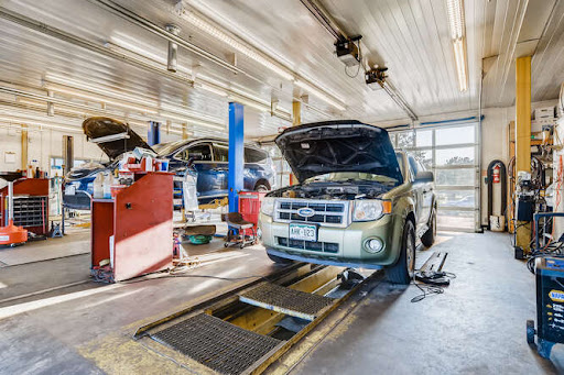 Auto Repair Shop «4 Mile Auto Repair», reviews and photos, 1027 US-24, Woodland Park, CO 80863, USA