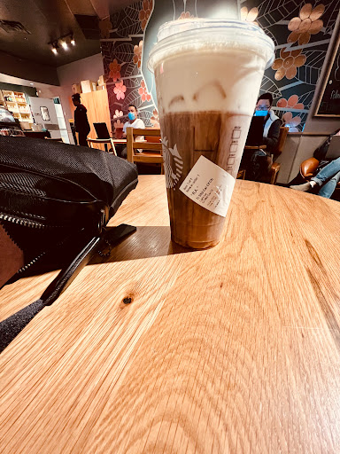 Starbucks image