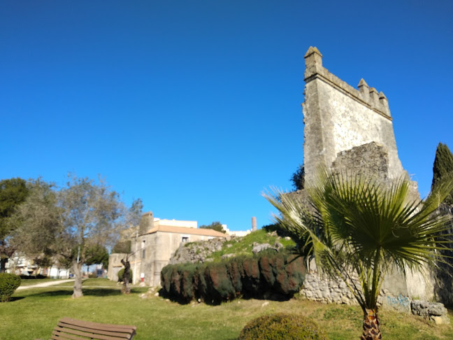 Avaliações doGaleria Municipal do Castelo de Pirescouxe em Loures - Outro