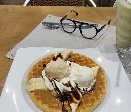 Crepes & Waffles photo